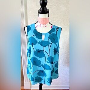 BNWT CAbi chiffon blouse